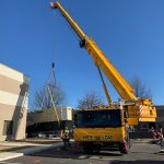 Sewa Truck Crane Bandung – Solusi Angkat Barang Berat Cepat & Aman